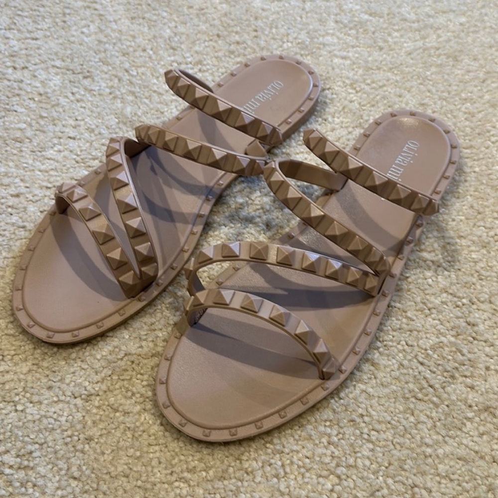 Olivia miller studded jelly sandals sz 7